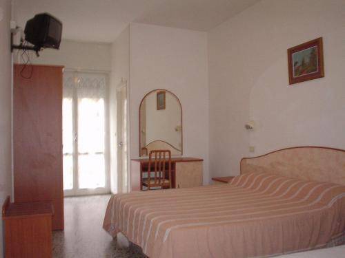 Hotel Holiday Misano Adriatico Chambre photo